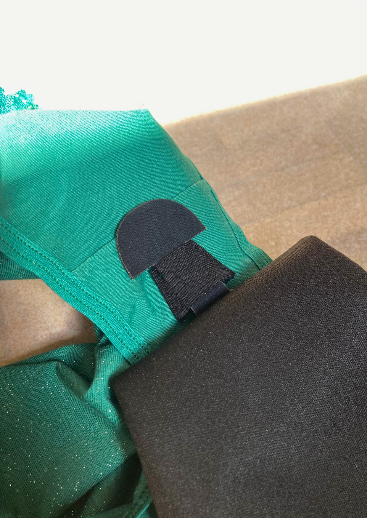 Culotte taille haute vert pailleté